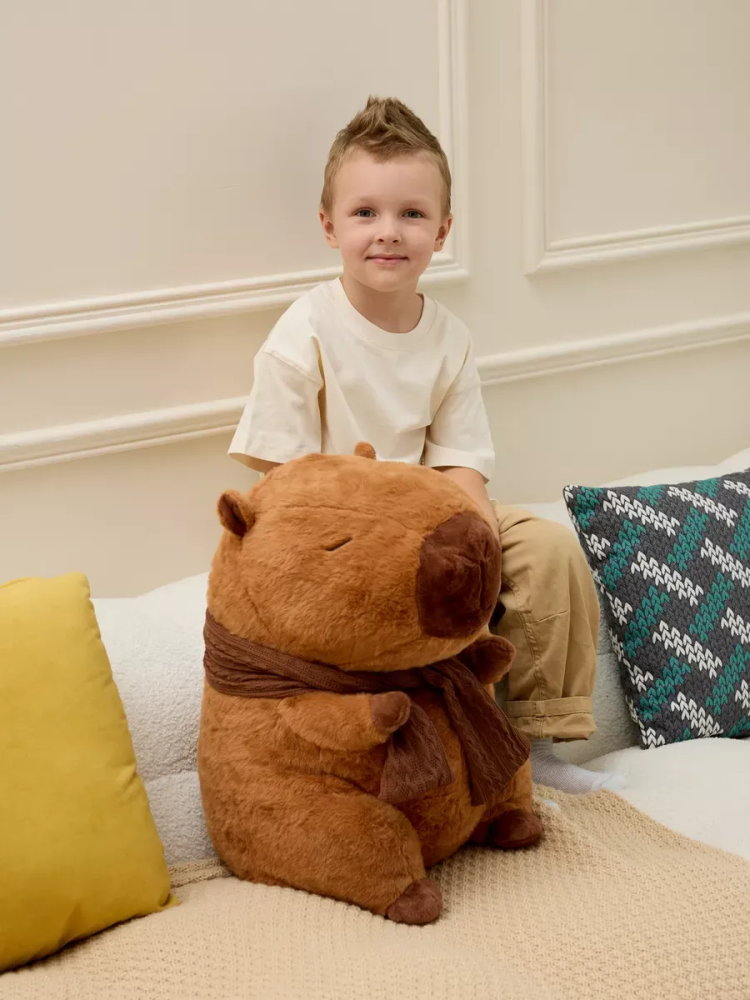 Мягкая игрушка Капибара с шарфом 52CM Коричневый JR-013